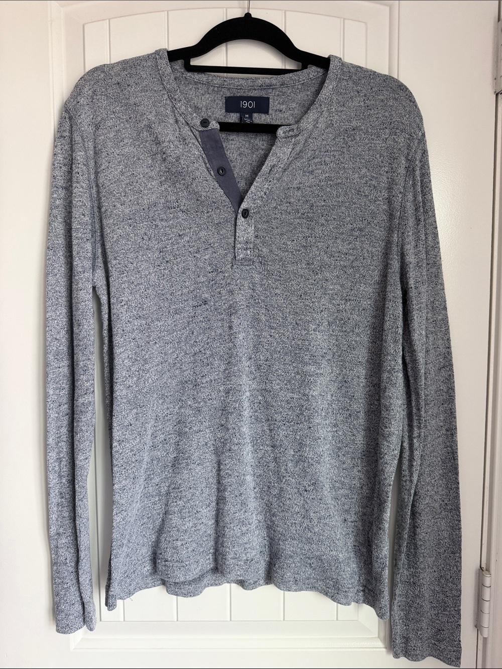 1901 Heather Grey linen Long Sleeve Henley Knit